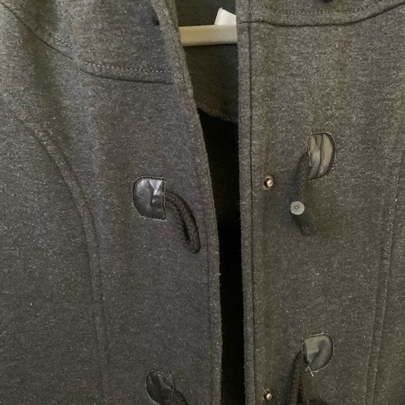 Coat - Picture 2 of 3